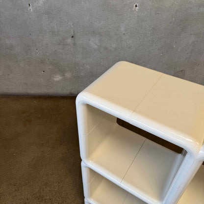 Limbo Style Shelf