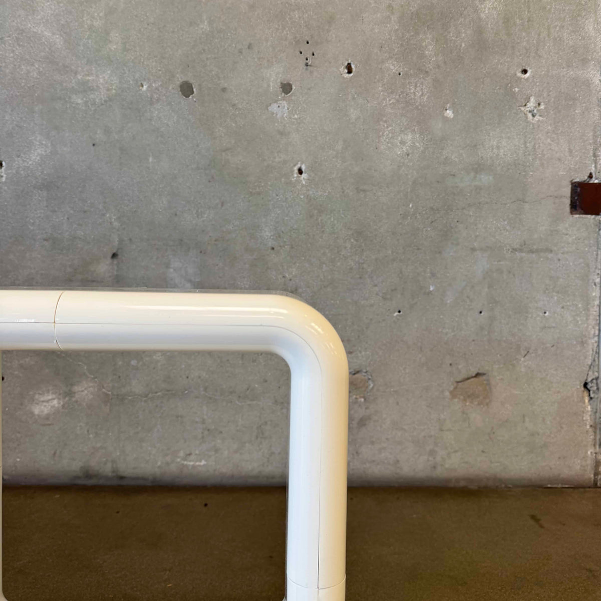 Limbo Style Small Shelf