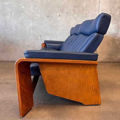 Ekomes Stress less Pegasus Blue Leather Recliner Sofa - Norway