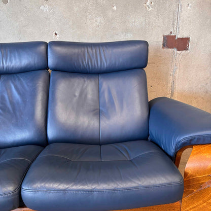 Ekomes Stress less Pegasus Blue Leather Recliner Sofa - Norway