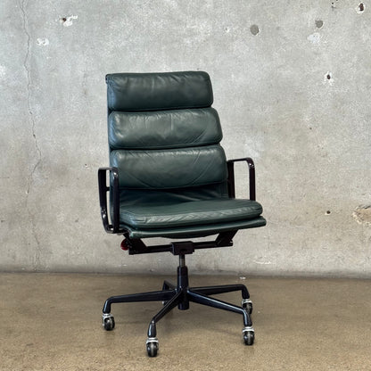 Eames Herman Miller Executive, Soft Pad Office in Rare Color