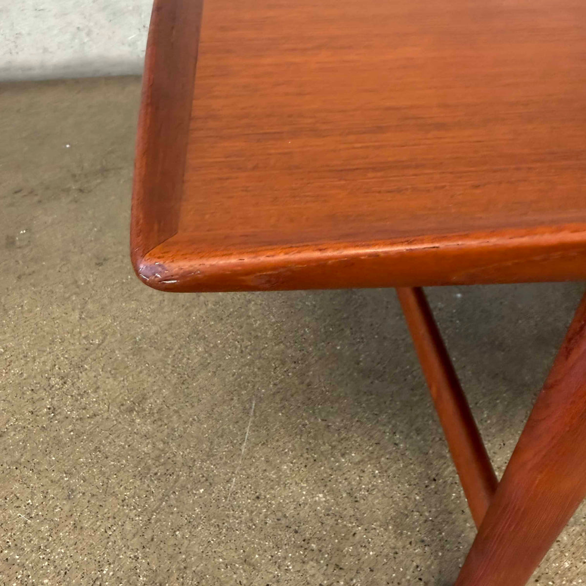 Mid Century Modern Folke Ohlsson Coffee Table For Dux - Denmark / Original Finish