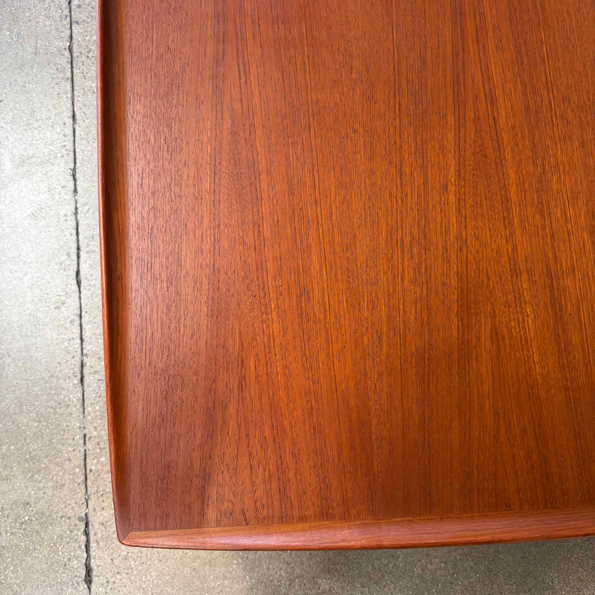 Mid Century Modern Folke Ohlsson Coffee Table For Dux - Denmark / Original Finish