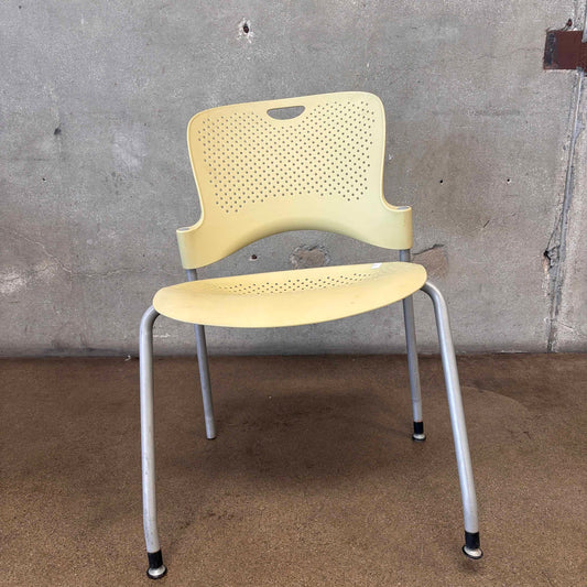 Herman Miller Caper Chair #6 (Missing a Foot)