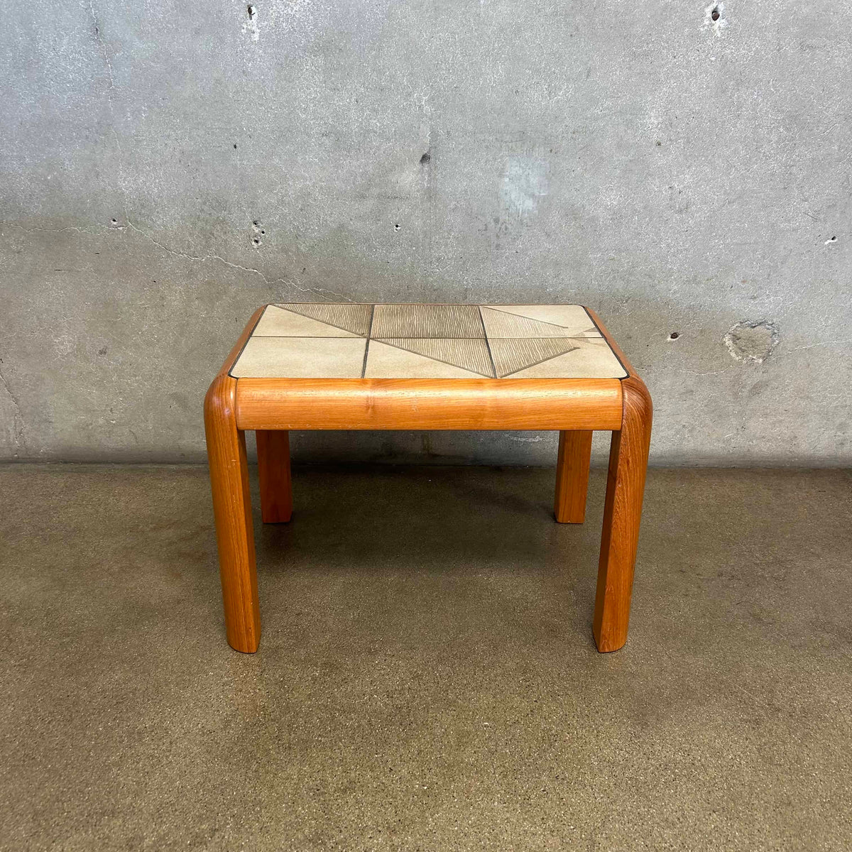 Gangso Mobler Tile Side Table
