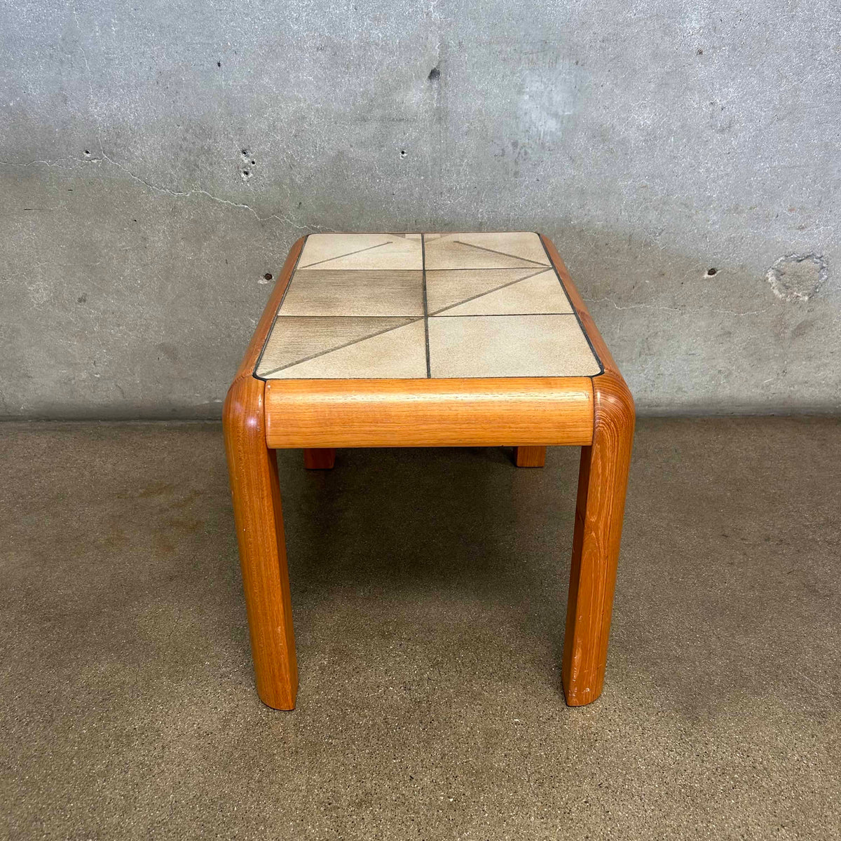 Gangso Mobler Tile Side Table