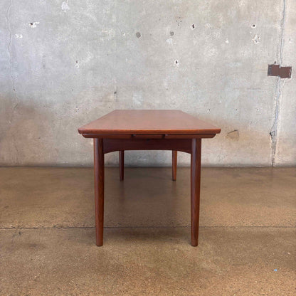A/S Randers Mobelfabrik Danish 1960s Coffee Table to Dining Table Convertible
