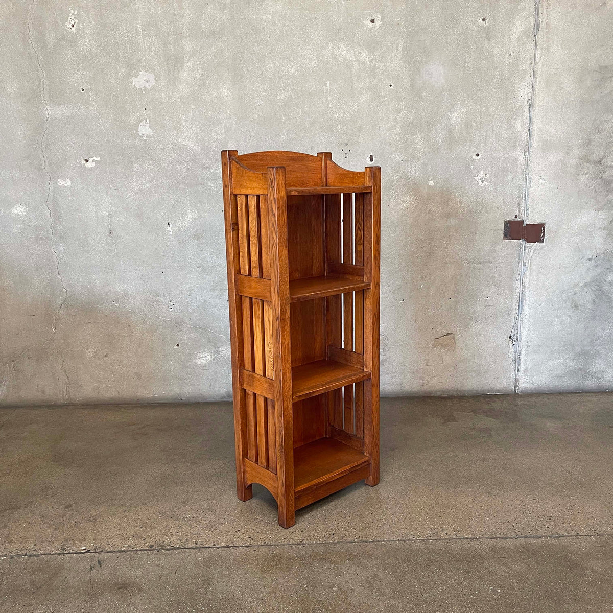 Vintage Arts & Crafts Oakwood Bookshelf #2