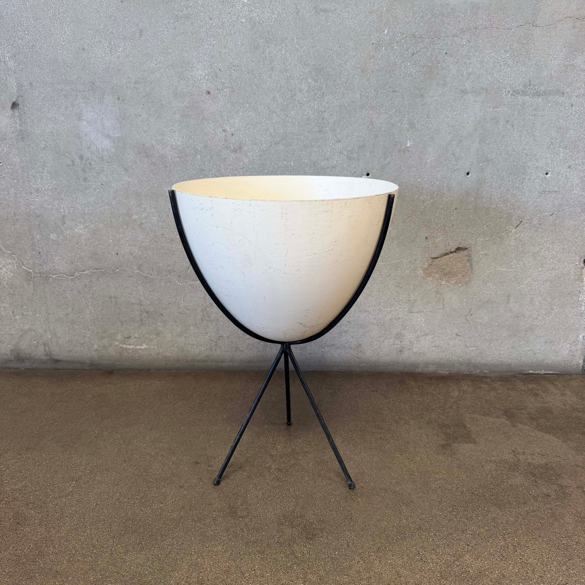 Tall Bullet Fiberglass Planter With Iron Stand
