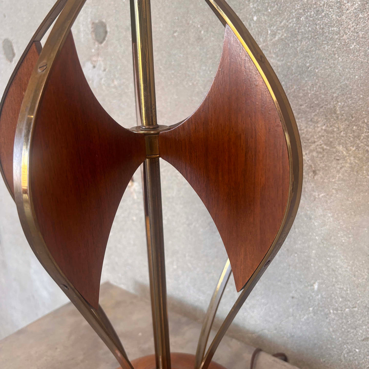 Vintage Atomic/ Mid Century Modern Walnut Lamp
