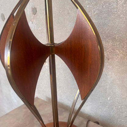 Vintage Atomic/ Mid Century Modern Walnut Lamp