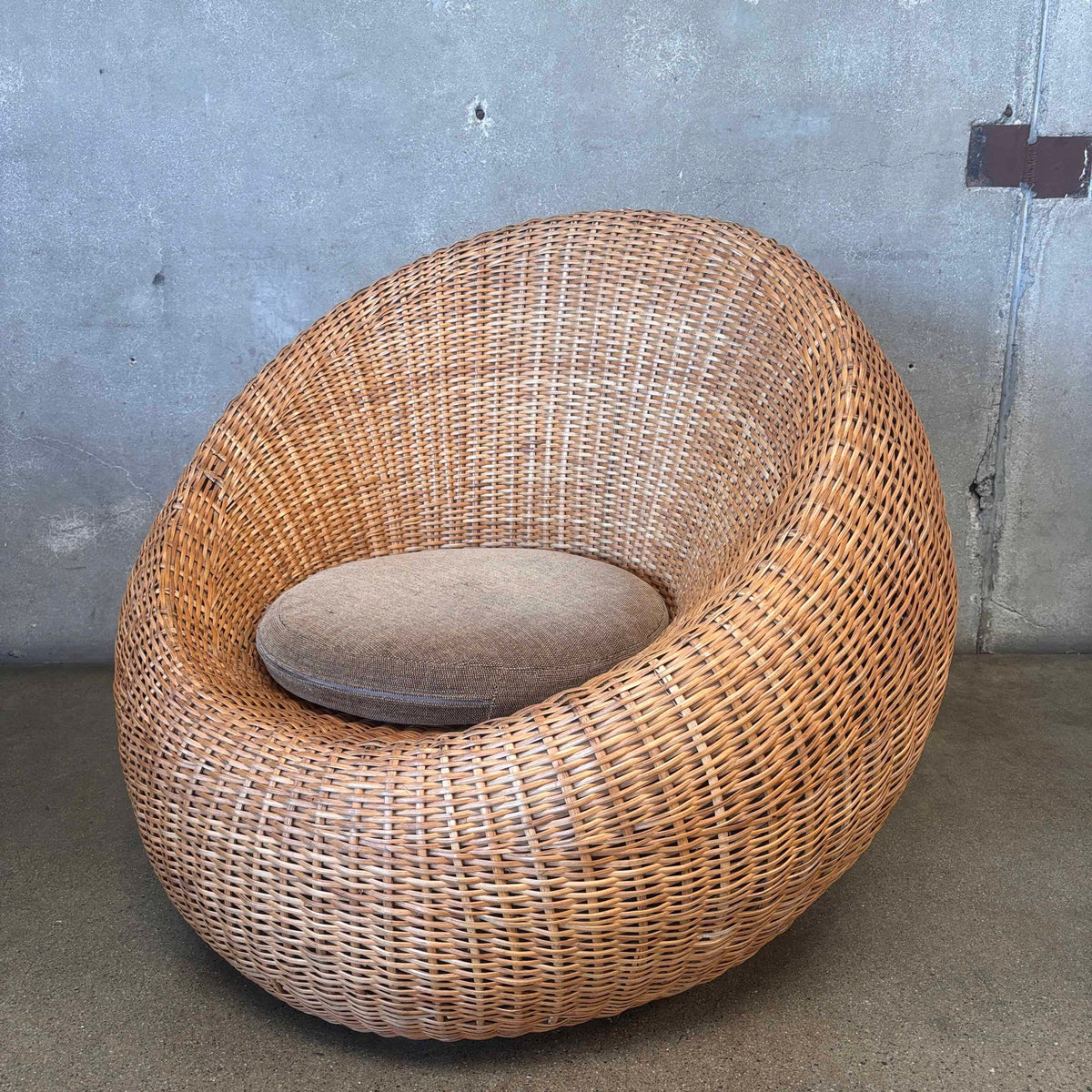 Vintage Woven Rattan Pod Lounge Chair