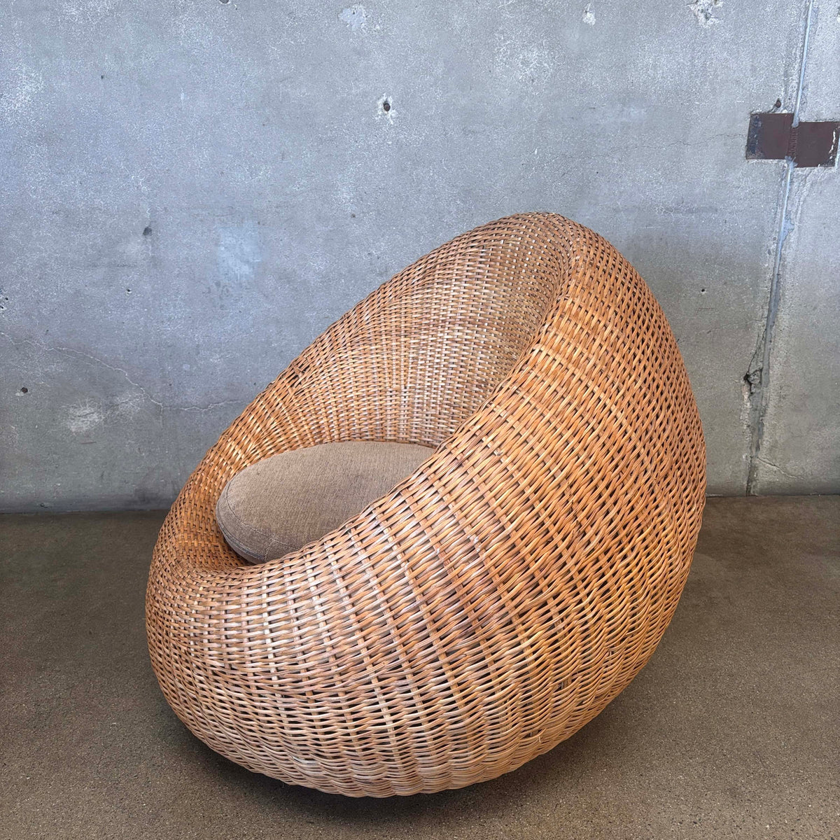 Vintage Woven Rattan Pod Lounge Chair