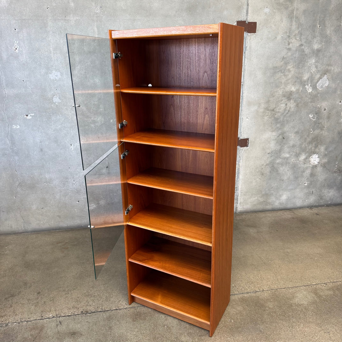 Vintage Teak Danish Bookshelf 2 Doors