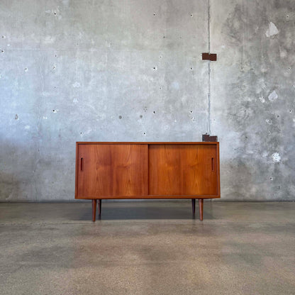 Danish Modern Teak Credenza By Poul Hundevad