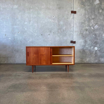 Danish Modern Teak Credenza By Poul Hundevad