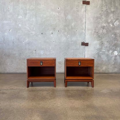 Mid Century Modern Walnut Nightstands by John Keal For Brown Saltman