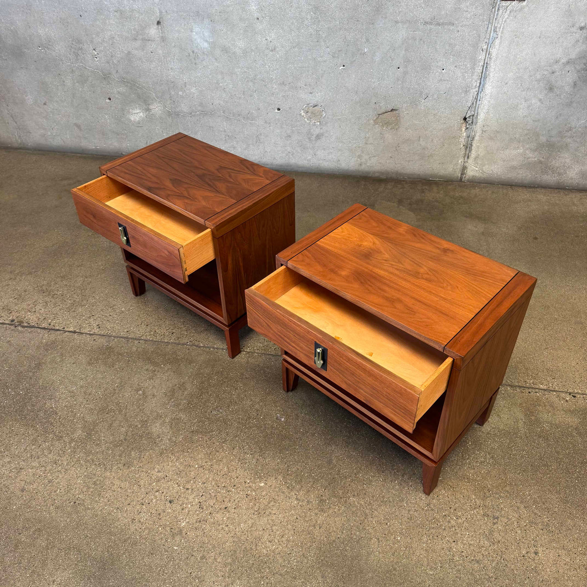 Mid Century Modern Walnut Nightstands by John Keal For Brown Saltman