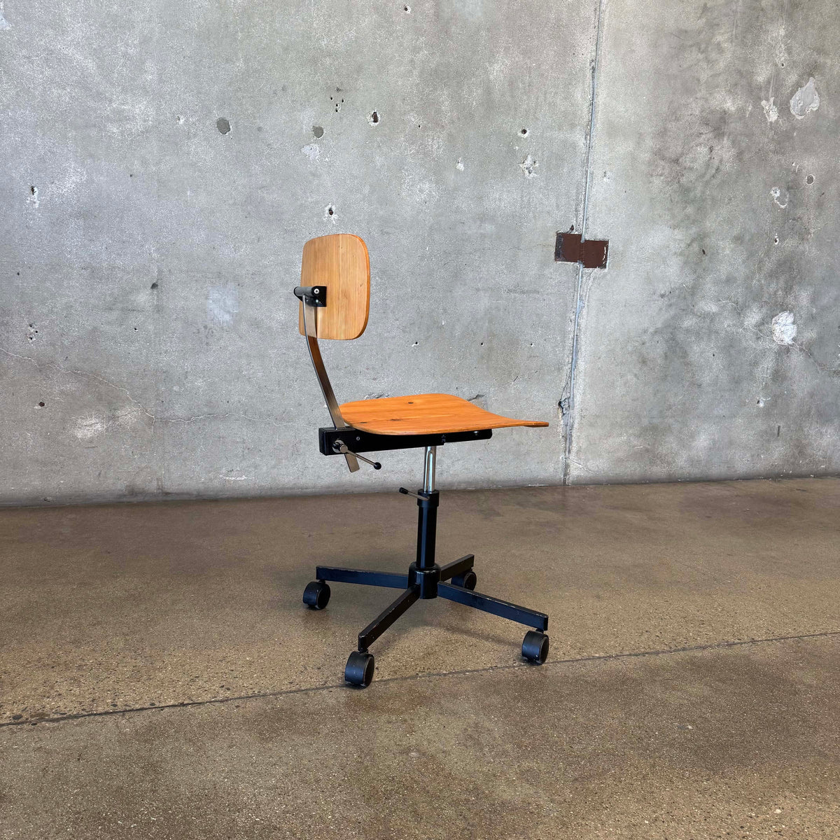 Danish Modern Kevi Task Chair By Jorgen Rasmussen