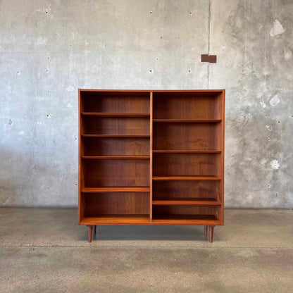 Danish Modern Teak Bookshelf By Poul Hundevad