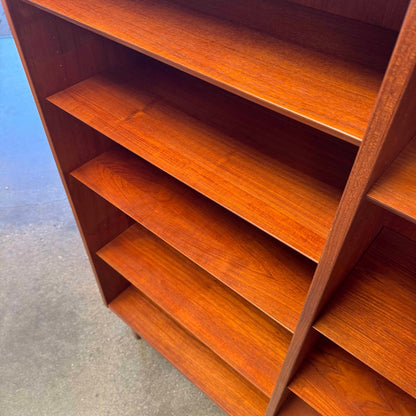 Danish Modern Teak Bookshelf By Poul Hundevad
