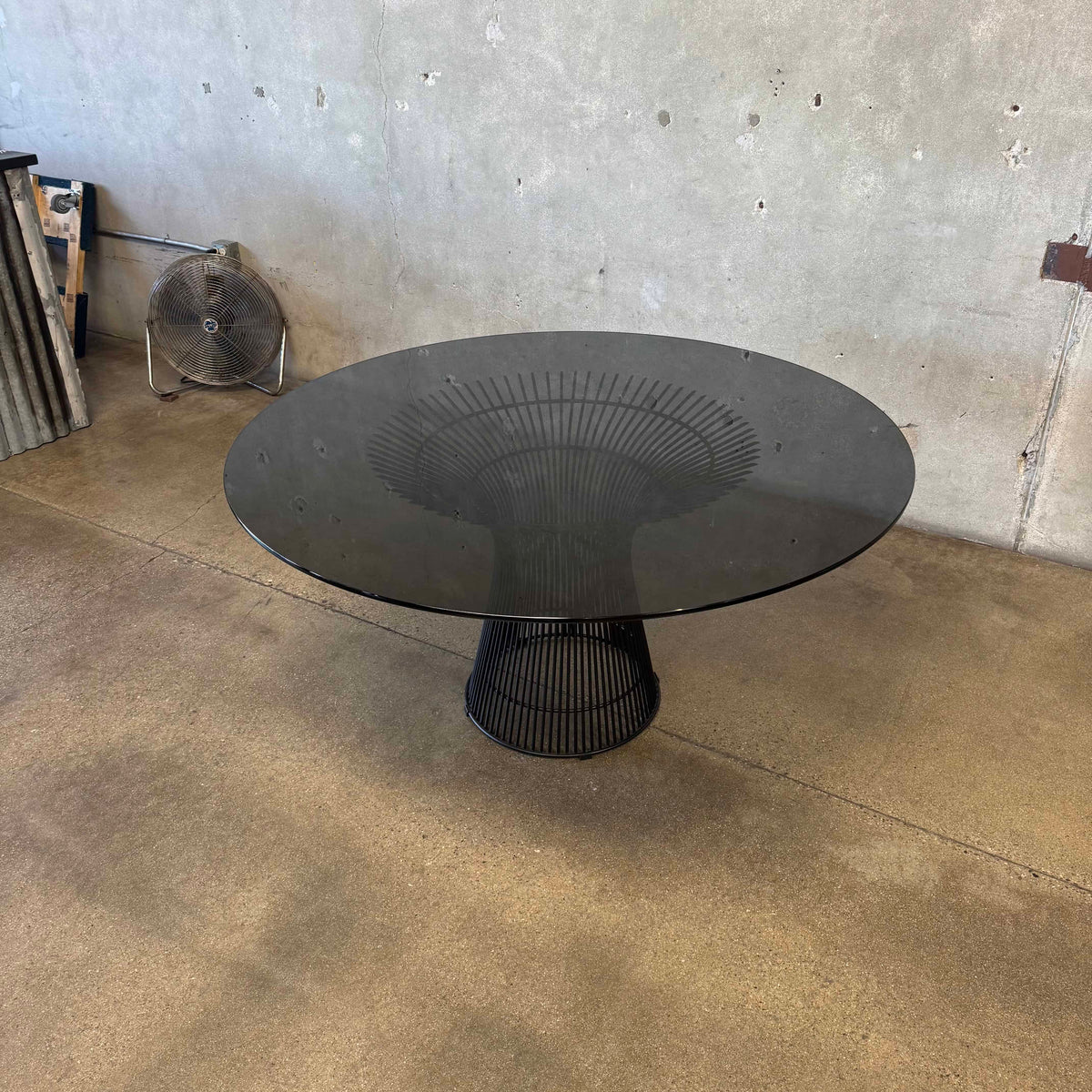 Warren Planter Style Dining Table With Smoked Glass Top