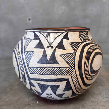 Acoma Native American Vessel