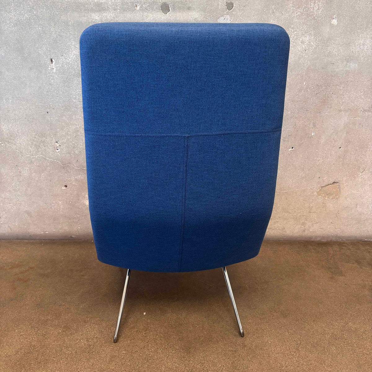 CrissCross Lounge Chair Designed By Joachim Jenson #1