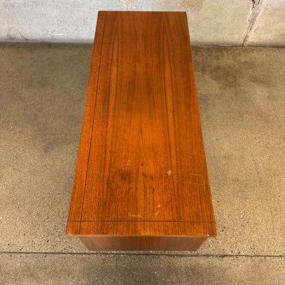 Vintage Lane Cedar Chest