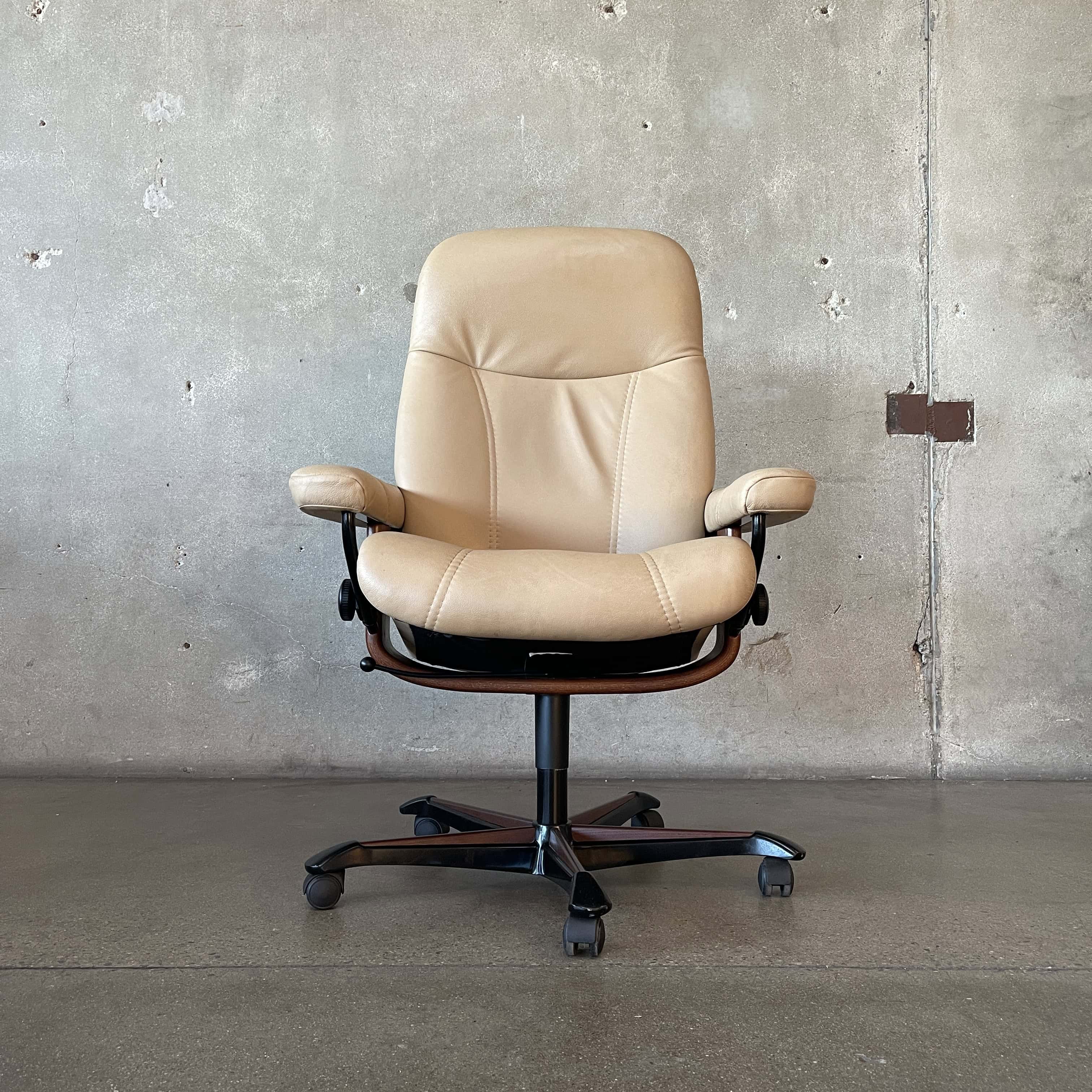 90s ヴィンテージ ヤマハリビング チェア ZR24583 Vintage Chairs: Mid Century Seating | Urban Americana