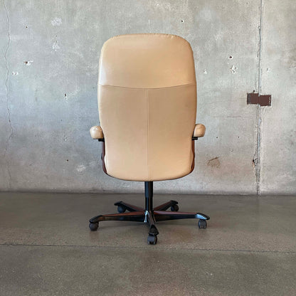 Ekornes Stressless Consul Leather Recliner Chair