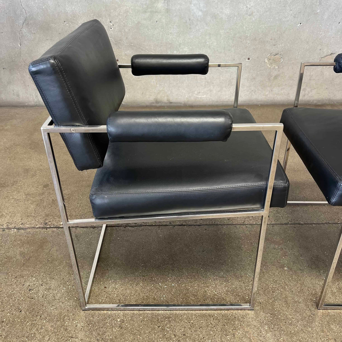 Pair Of Milo Baughman Modell 1188 Armchairs By Thayer Coggin