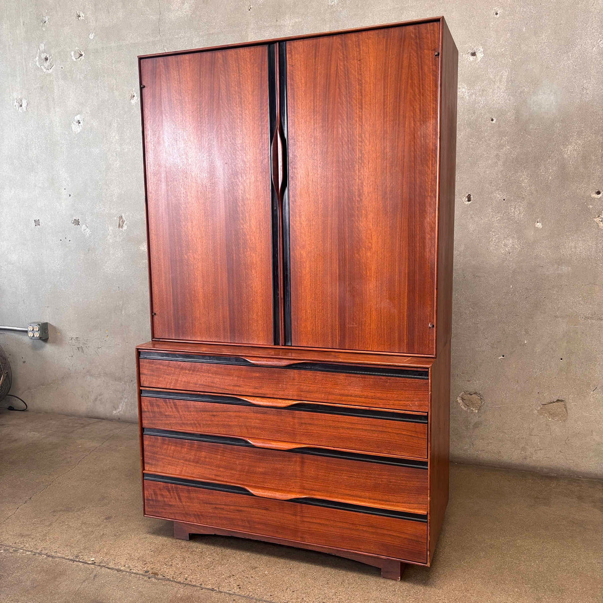 John Kappel For Glenn Of California Furniture Bachelors Chest