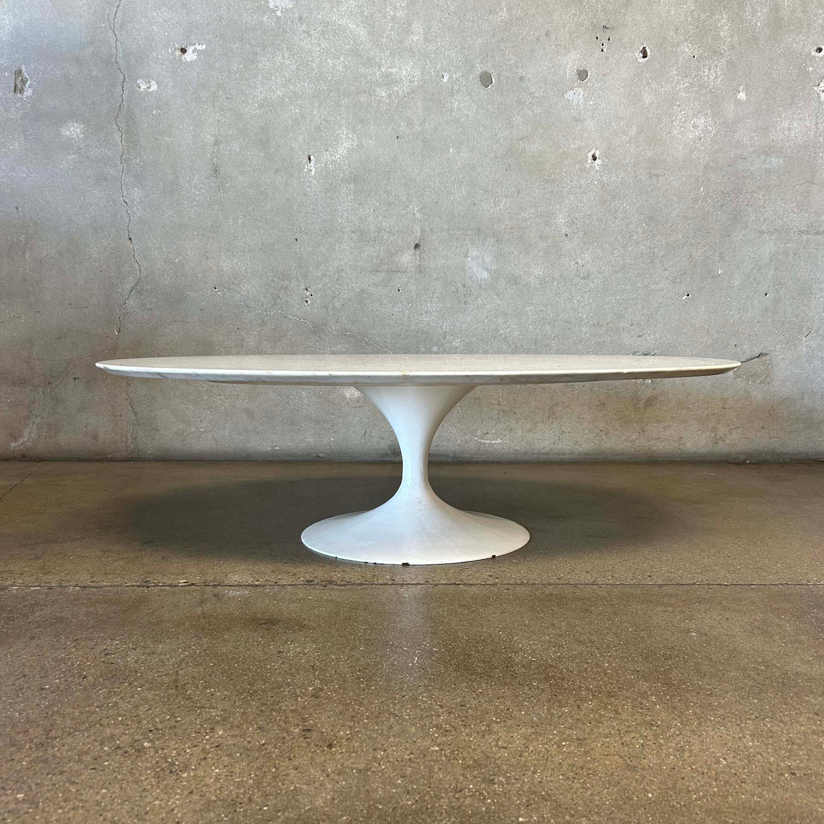 1969 Knoll Saarinen Tulip Coffee Table w/ Tags 54"