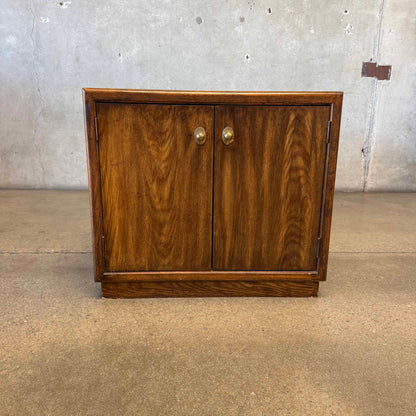 Single Cabinet With Doors