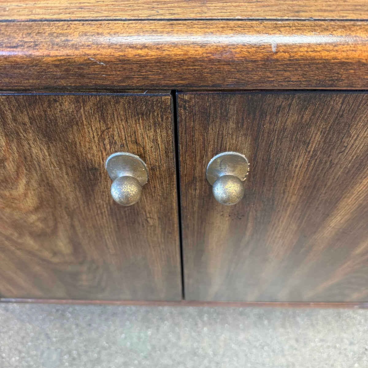 Single Cabinet With Doors