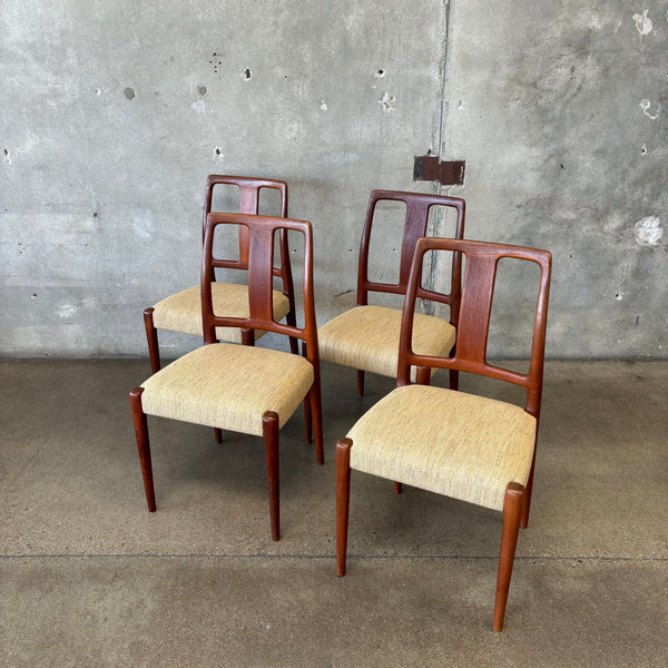 Set of 4 D-Scan Teak Dining Chairs