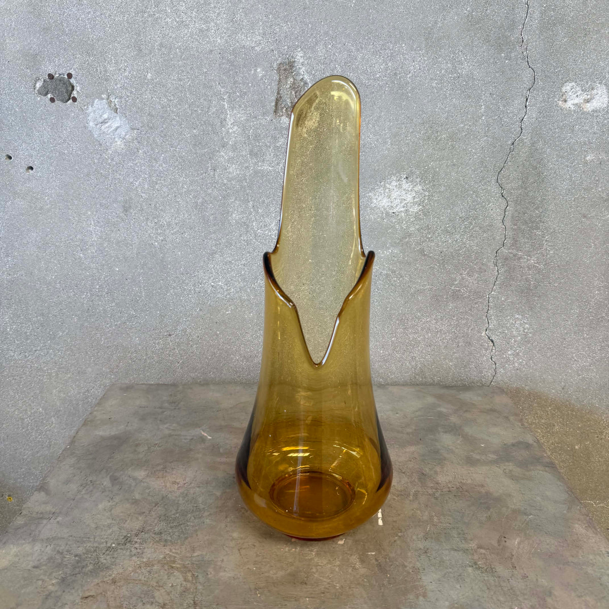 Mid Century Modern Le Smith Amber Swung Vase