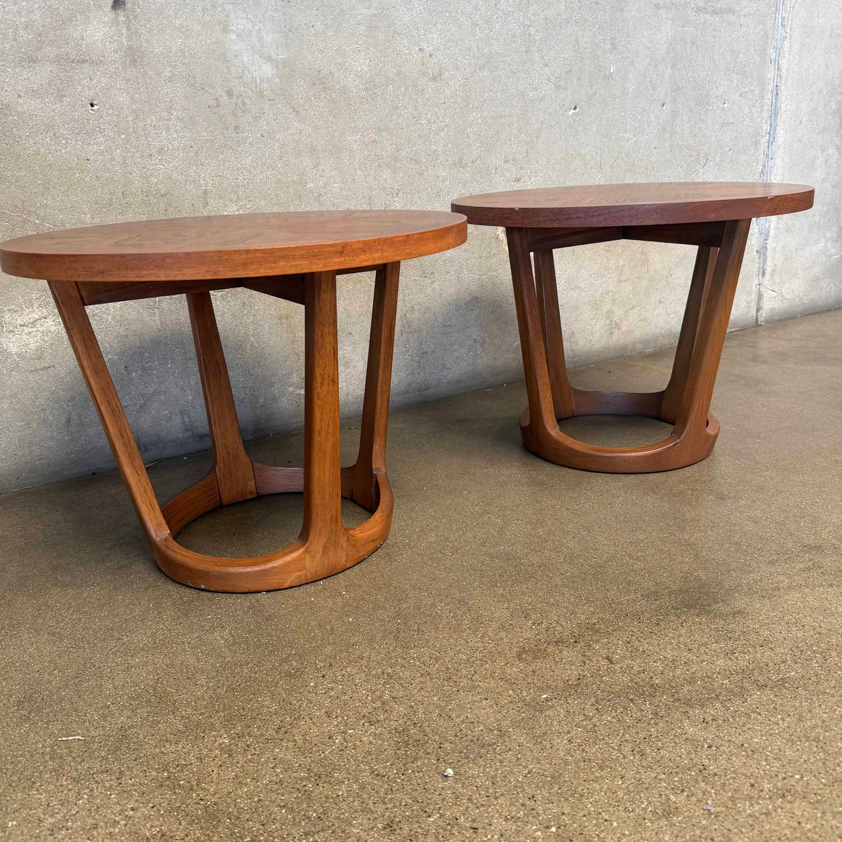 Pair of Mid Century Modern Lane Rhythm Round End Tables, Original Finish