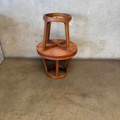 Pair of Mid Century Modern Lane Rhythm Round End Tables, Original Finish
