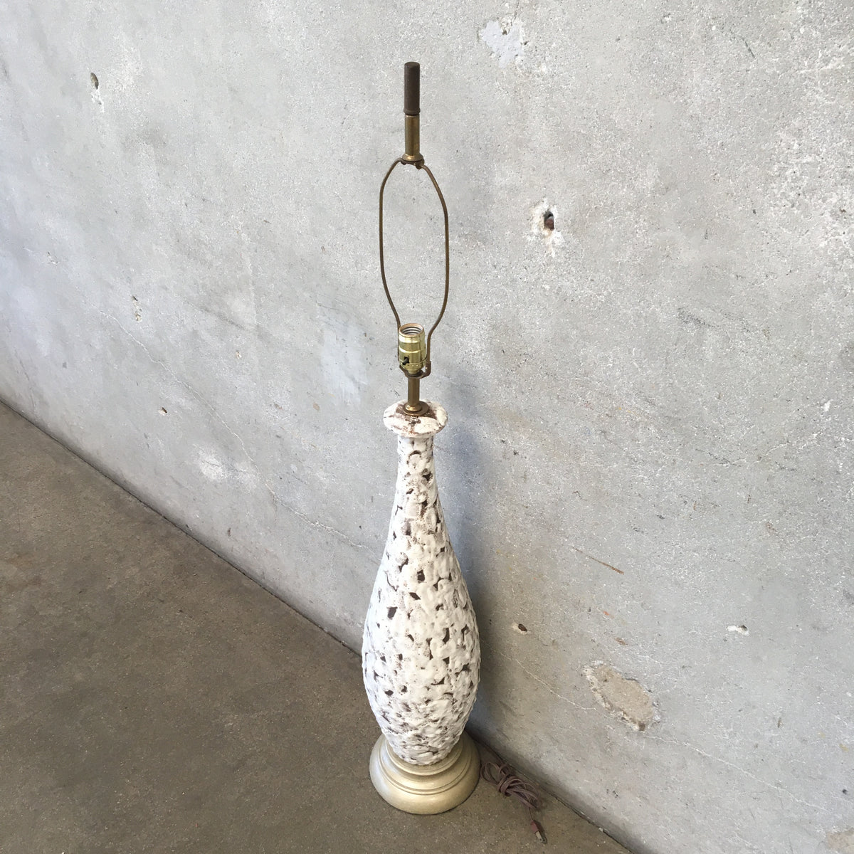 Mid Century Lava Glaze Lamp