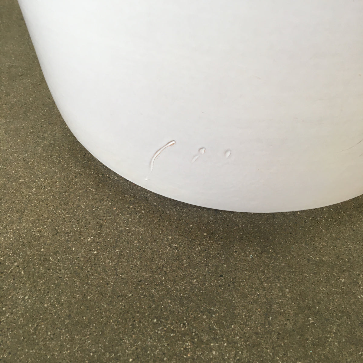 Mid Century Modern White Gainey Garden Pot