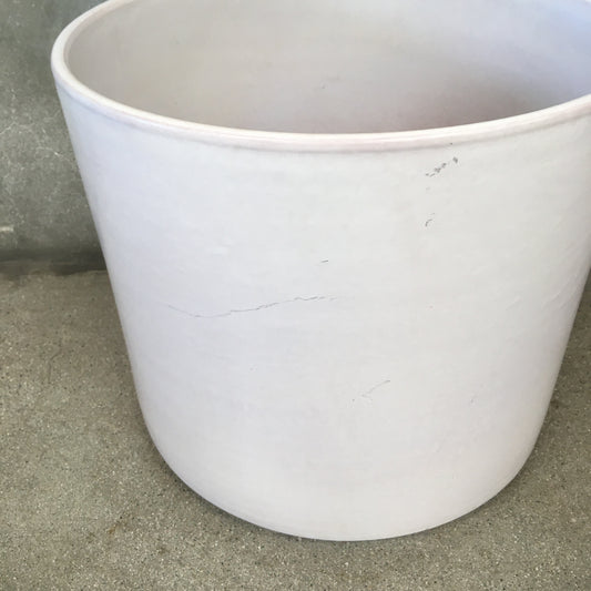 Mid Century Modern White Gainey Garden Pot