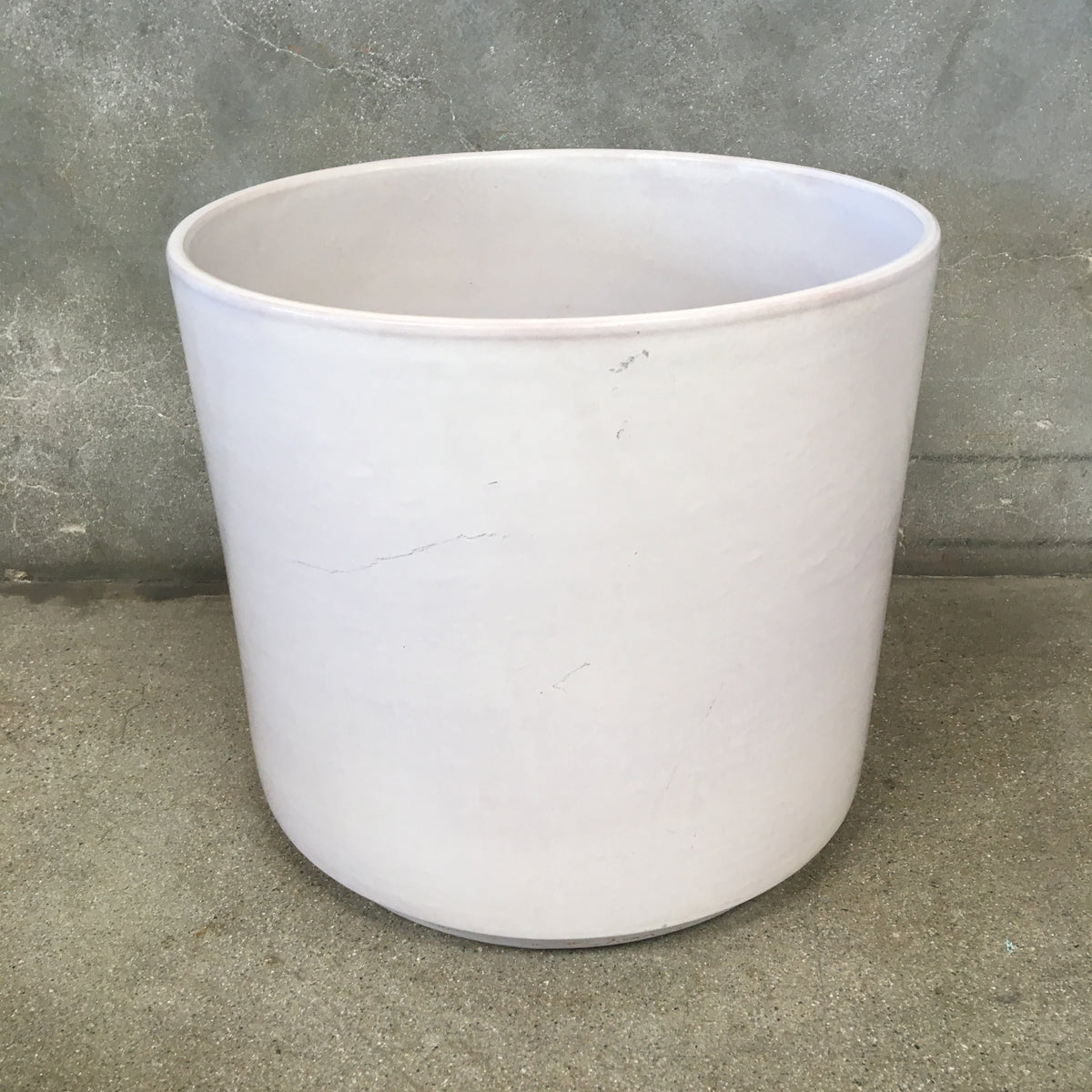 Mid Century Modern White Gainey Garden Pot