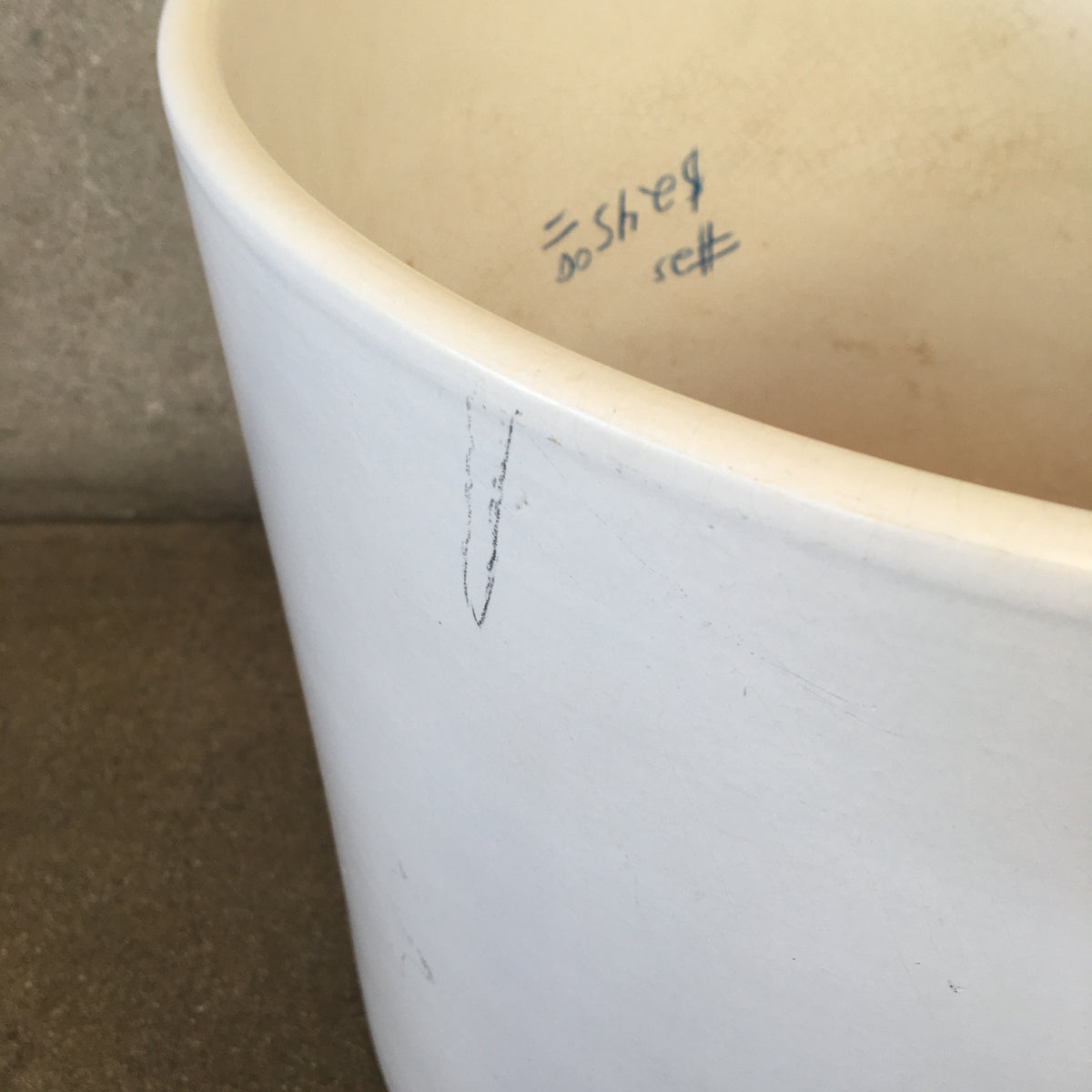 Mid Century Modern White Gainey Garden Pot