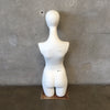 Mannequin with No Arms