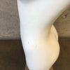 Mannequin with No Arms