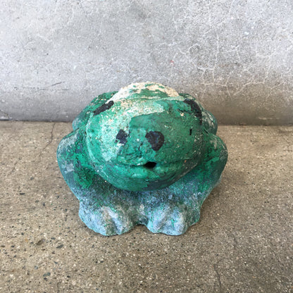 Small Concrete Garden Frog