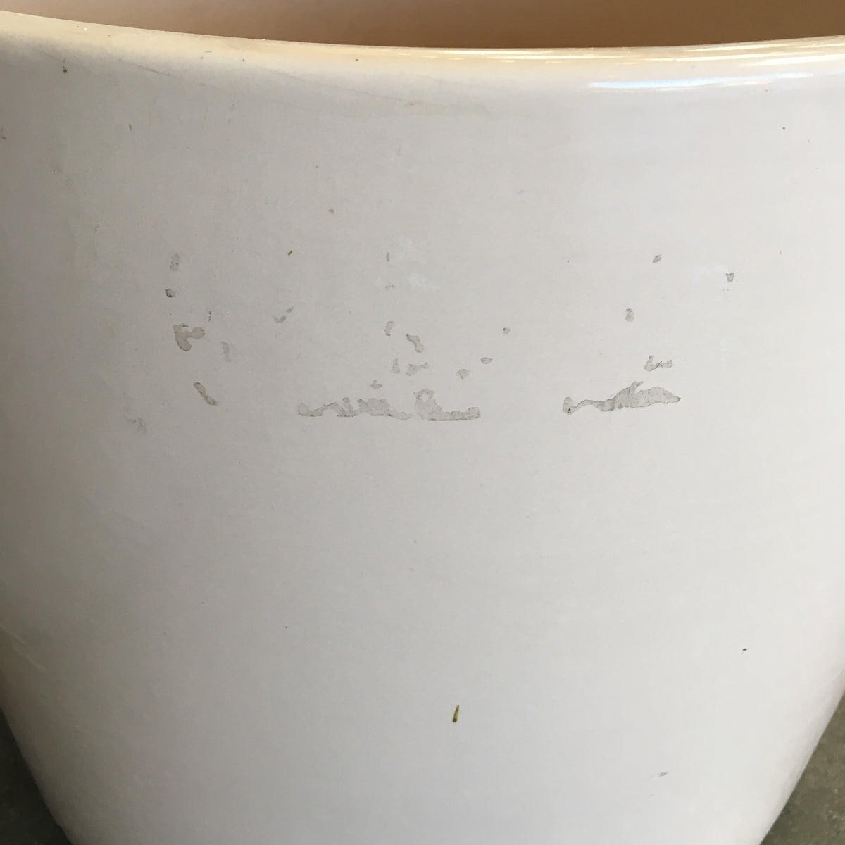 Mid Century Modern AC-16 Gainey Beige Planter
