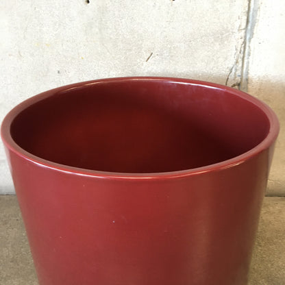 Burgundy Gainey Pot